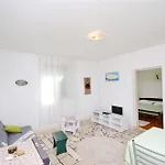 Ferienhaus House Bojan