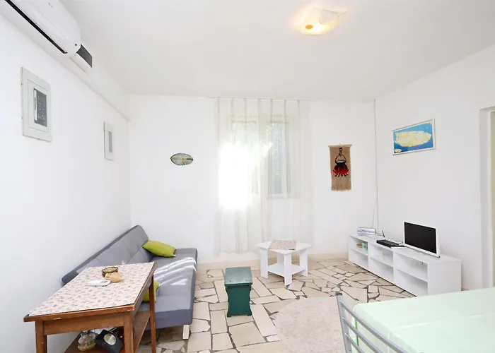 House Bojan Supetar