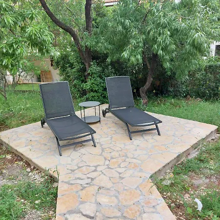 Dom wakacyjny House Bojan *