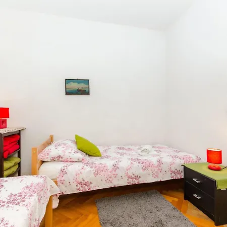 House Bojan Dom wakacyjny Supetar