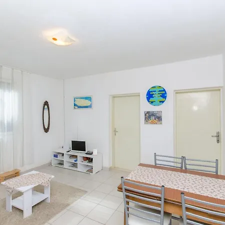 House Bojan * Supetar
