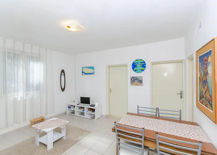 House Bojan * Supetar